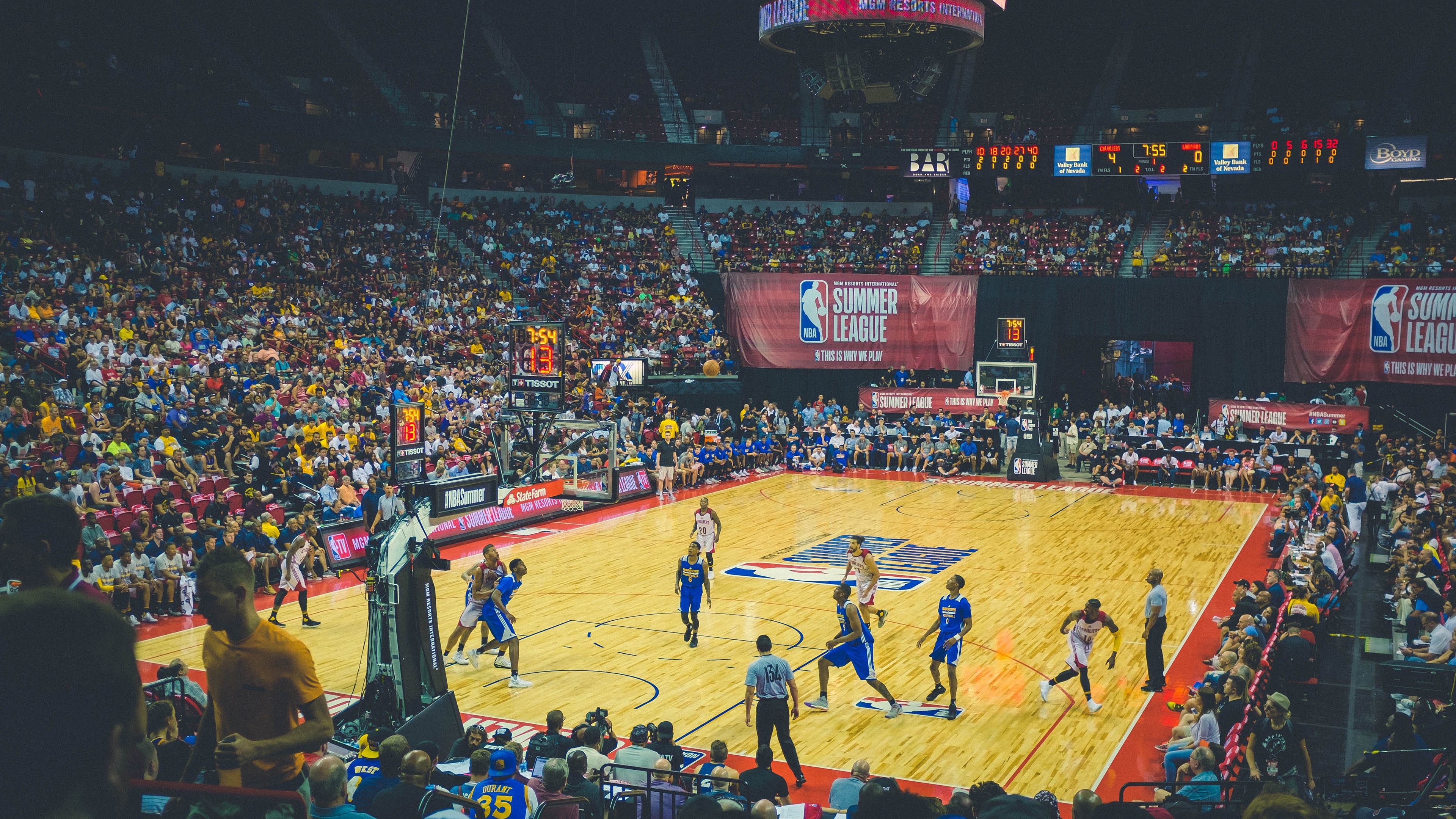 国家队教练组新阵容亮相，战略布局全面升级，国家队的教练是怎么选出来的