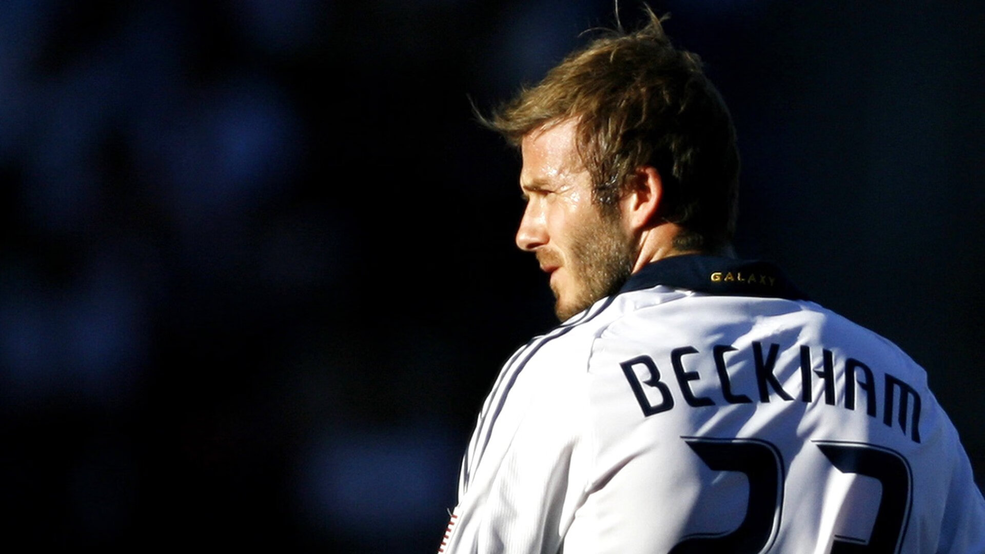 新媒体平台成为中国足球推广与粉丝互动的主要渠道，十大足球媒体